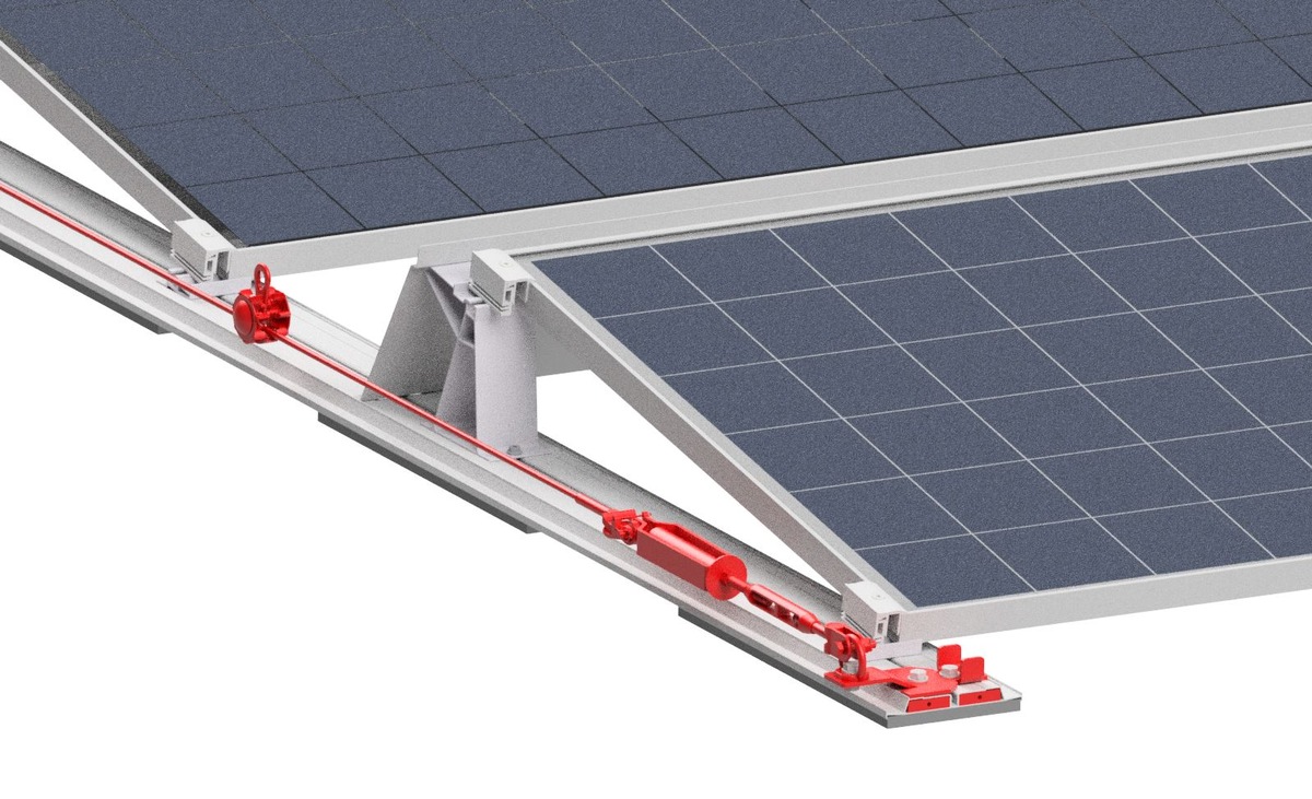 Sicher am Haken mit IBC SOLAR und Preising: Absturzsicherung Aerofix Latch