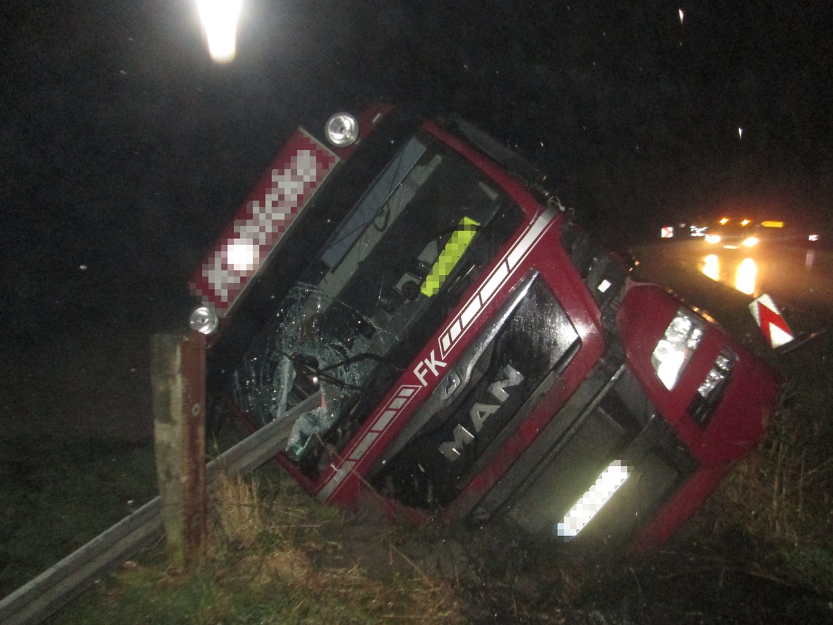 POL-DEL: Landkreis Wesermarsch: Betrunkener Lkw-Fahrer verunfallt in Roddens