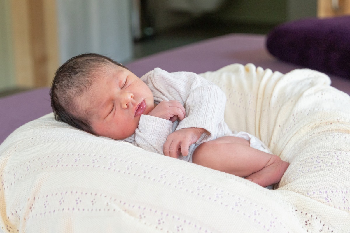 Lorena ist das erste Baby des &quot;Geburtshaus Zollikerberg&quot;