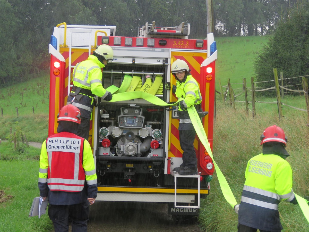 FW-ME: Übung: Wasserförderung für Waldbrand (Meldung 27/2015)