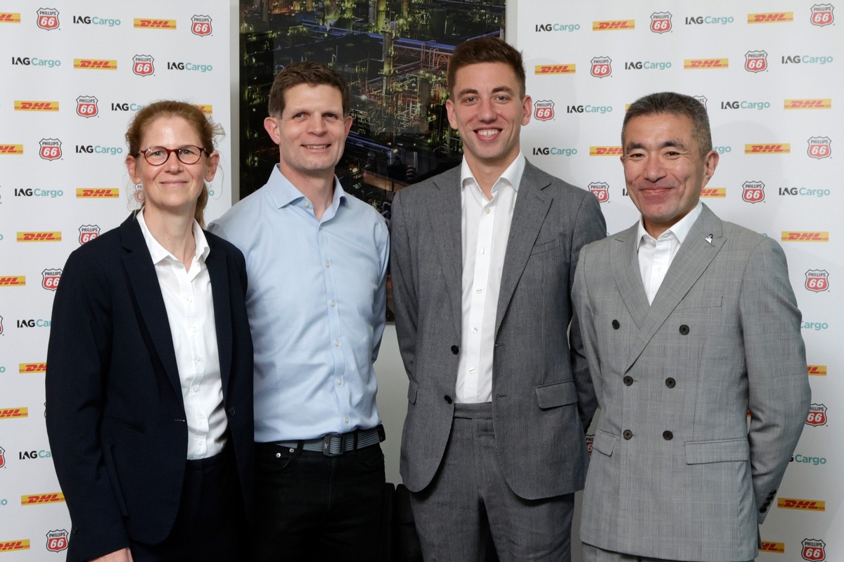 PM: DHL Global Forwarding kooperiert mit IAG Cargo, um Sustainable Aviation Fuel zu fördern / PR: DHL Global Forwarding Partners with IAG Cargo to Enable Sustainable Aviation Fuel