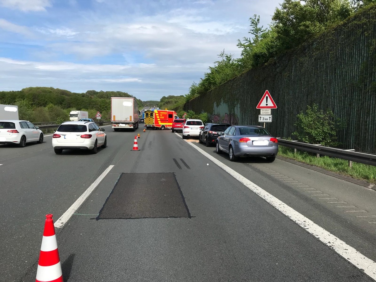 FW-EN: Verkehrsunfall auf der Autobahn A1