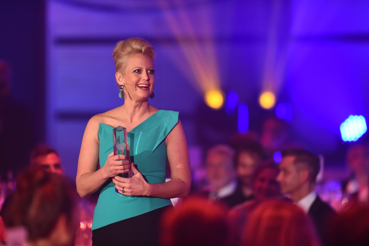 &quot;Der Deutsche Fernsehpreis&quot; 2017 im ZDF /  Barbara Schöneberger moderiert, ZDF-Magazin &quot;Leute heute&quot; berichtet (FOTO)