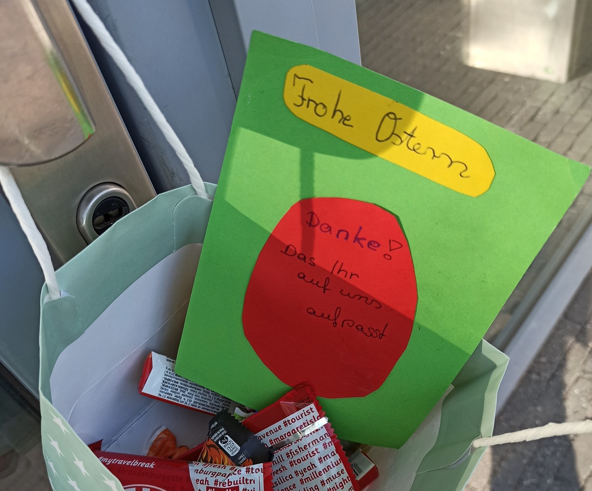 POL-WES: Dinslaken - Auf den Spuren des Osterhasen...