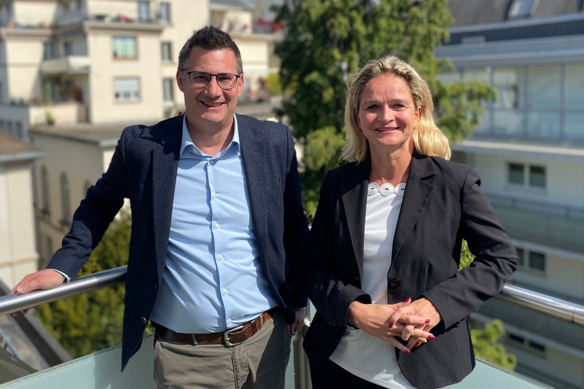 Avobis confirme Ralf Capeder dans sa fonction de directeur général de VERIT Immobilier SA et nomme Manuela Gläser-Glänzel à la fonction de directrice de la gestion immobilière