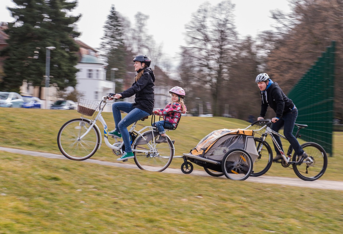 Tipps für den Alltag / Damit der Spaß beim Radfahren nicht endet / Unfall oder Diebstahl - wie sind Pedelecs versichert?