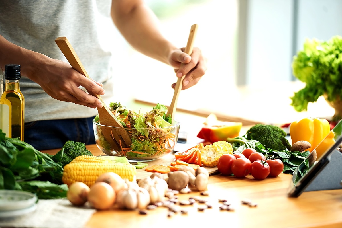 Sich nachhaltig, sich gesund ernähren, das ist nicht dasselbe / Warum sind basische Mikronährstoffe für einen aktiven Stoffwechsel und gesunden Organismus wichtig sind