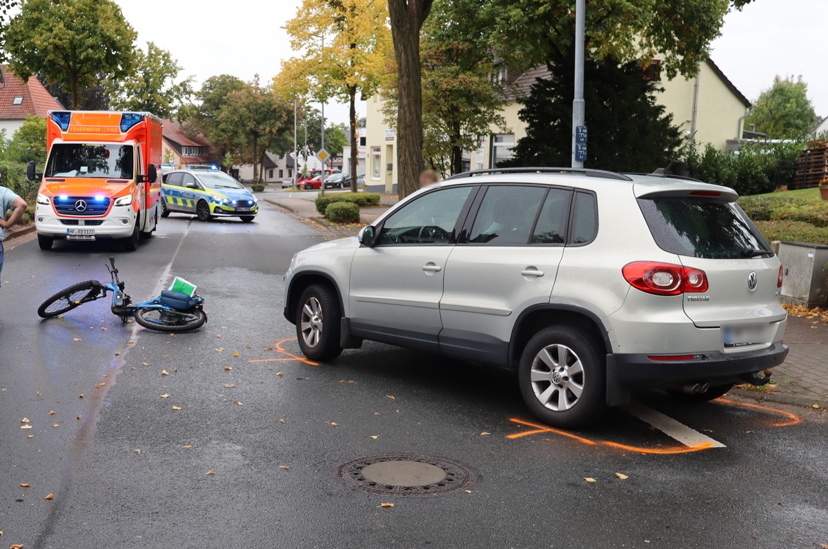 POL-HF: Radfahrer bei Unfall schwer verletzt- Tiguan-Fahrer missachtet Vorfahrt