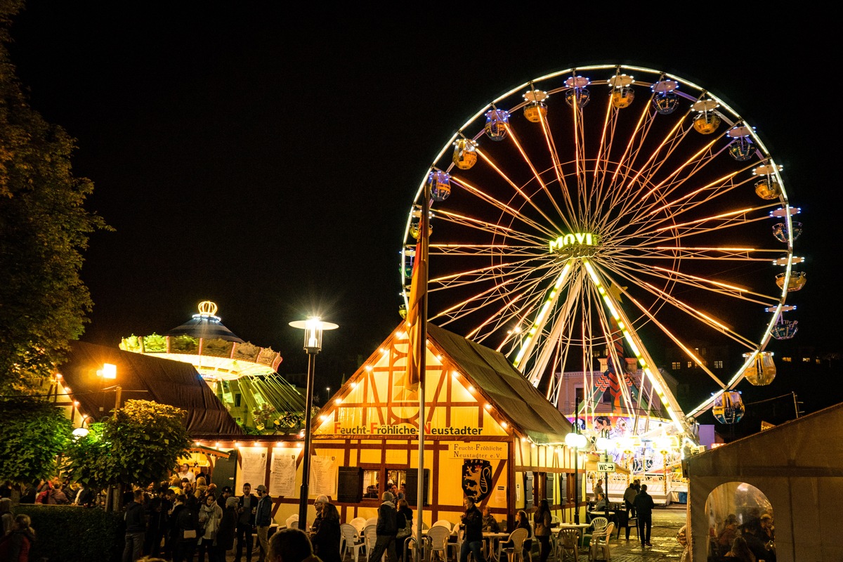 POL-PDNW: Rund um das Deutsche Weinlesefest