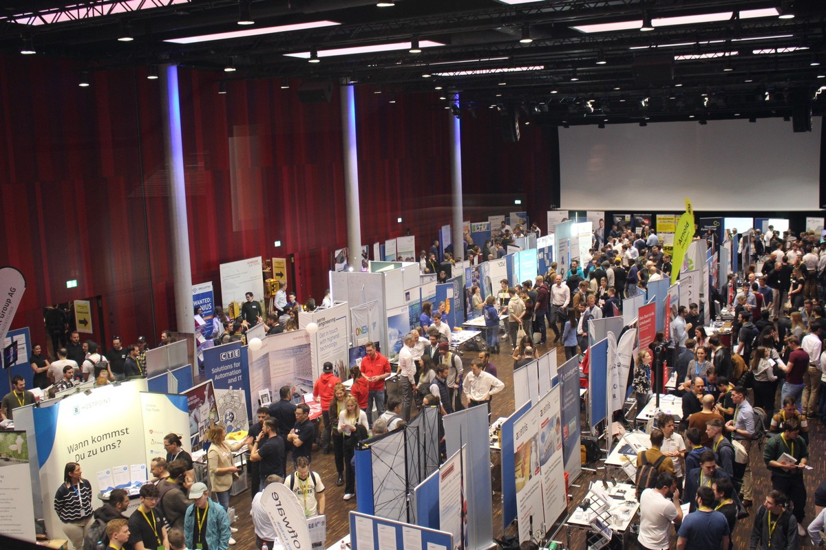 FHNW; Fachhochschule Nordwestschweiz: Erfolgreicher Career Day 2023