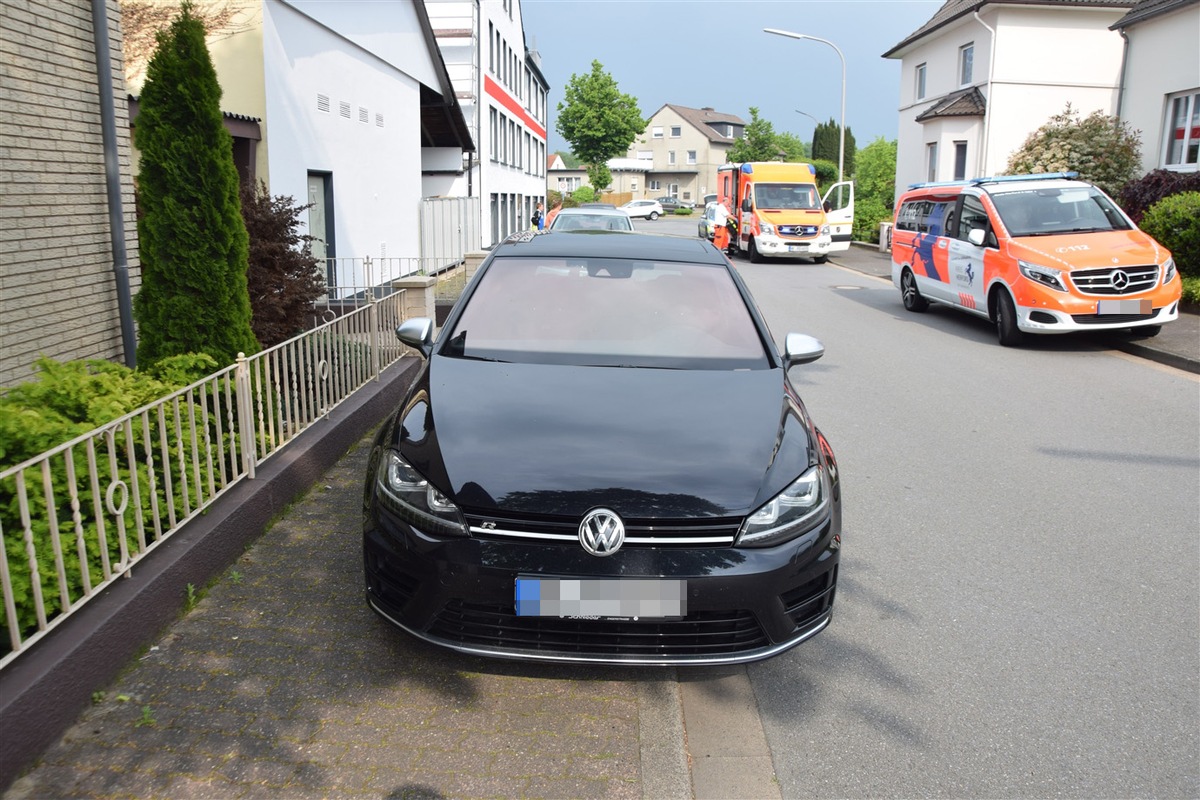 POL-HF: Verkehrsunfall mit Personenschaden- 
Kind angefahren