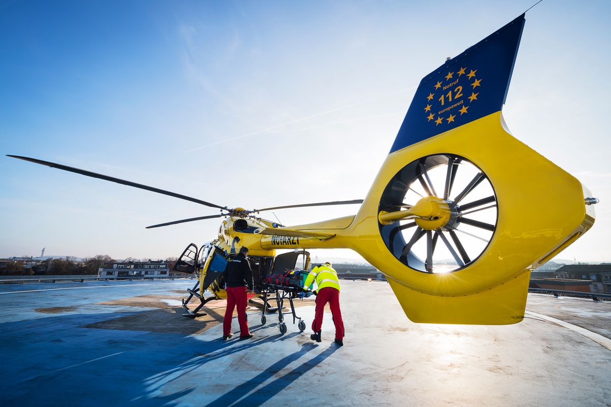 Wieder mehr als 54.000 Einsätze der ADAC Luftrettung / ADAC Rettungshubschrauber heben täglich rund 150 Mal ab - Berlin erneut vorne / Jeder zwölfte Patient ein Kind oder Jugendlicher