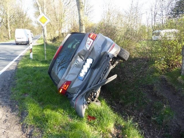 POL-CUX: Verkehrsunfall in Flögeln