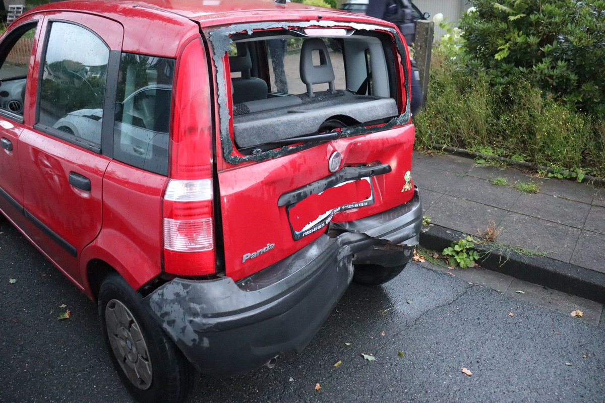 POL-HF: Verkehrsunfall mit Sachschaden und Flucht- Alkoholisiert gegen Grundstücksmauer