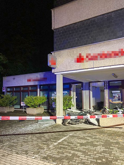 POL-MR: Marburg: Geldautomat gesprengt / Polizei bittet um Mithilfe