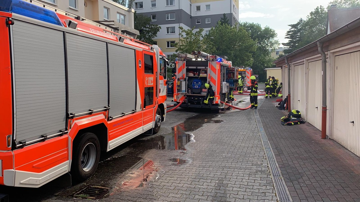 FW-F: Dachstuhlbrand in Rödelheim