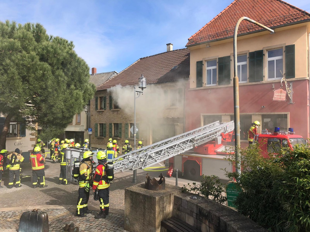 POL-PDNW: Brand einer Kochplatte