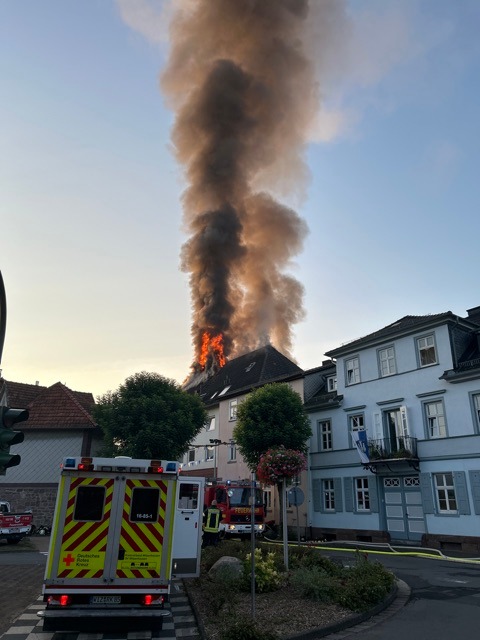 POL-ESW: Brand eines Mehrfamilienhauses in Witzenhausen - Folgemeldung