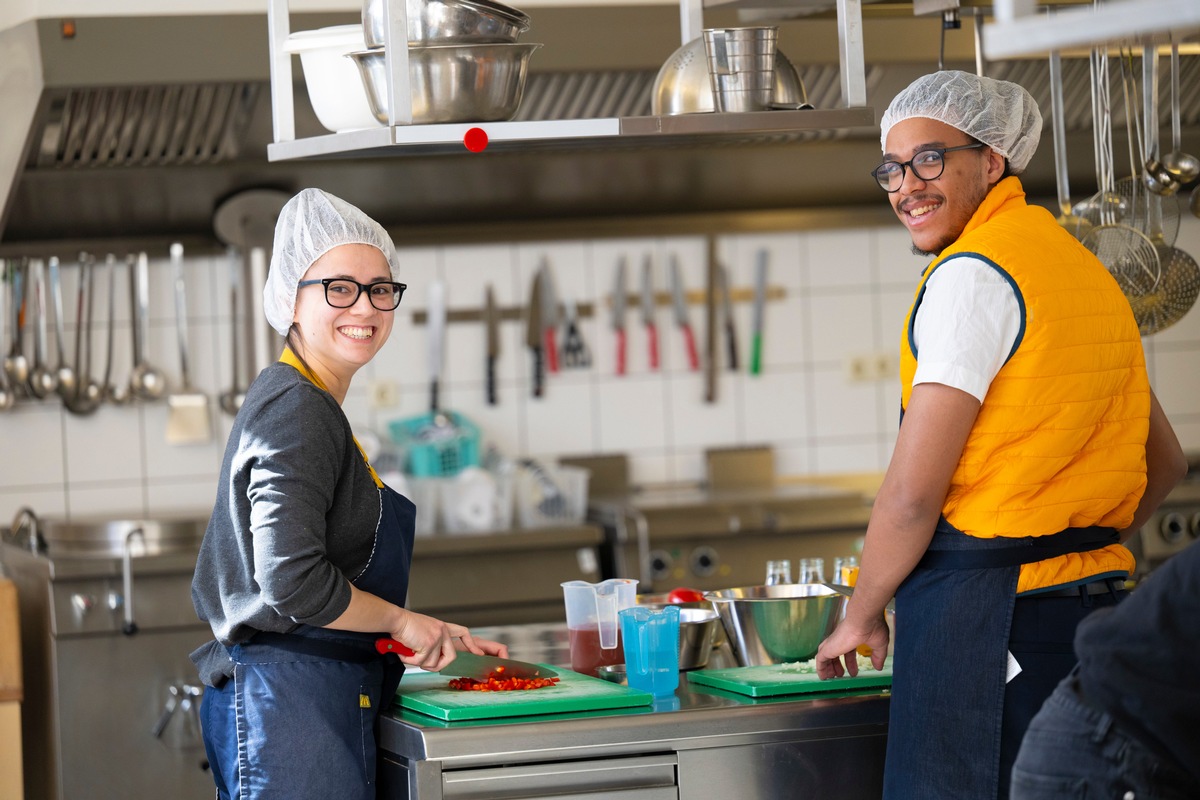 Scharfe Currysoße, rauchende Köpfe und eine tolle Party: In Aachen fand der 14. Teamcup der Systemgastronomie statt