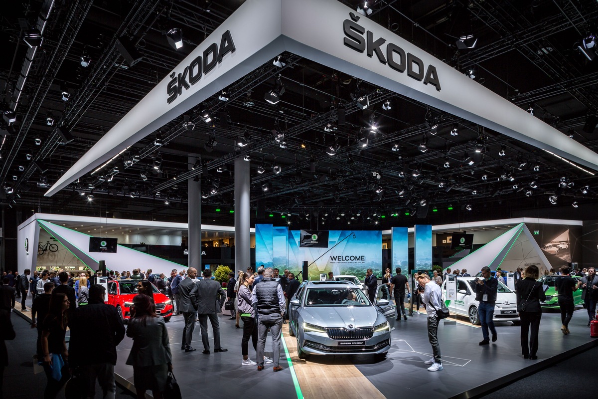 SKODA auf der Internationalen Automobil-Ausstellung: der Messeauftritt in Bildern (FOTO)