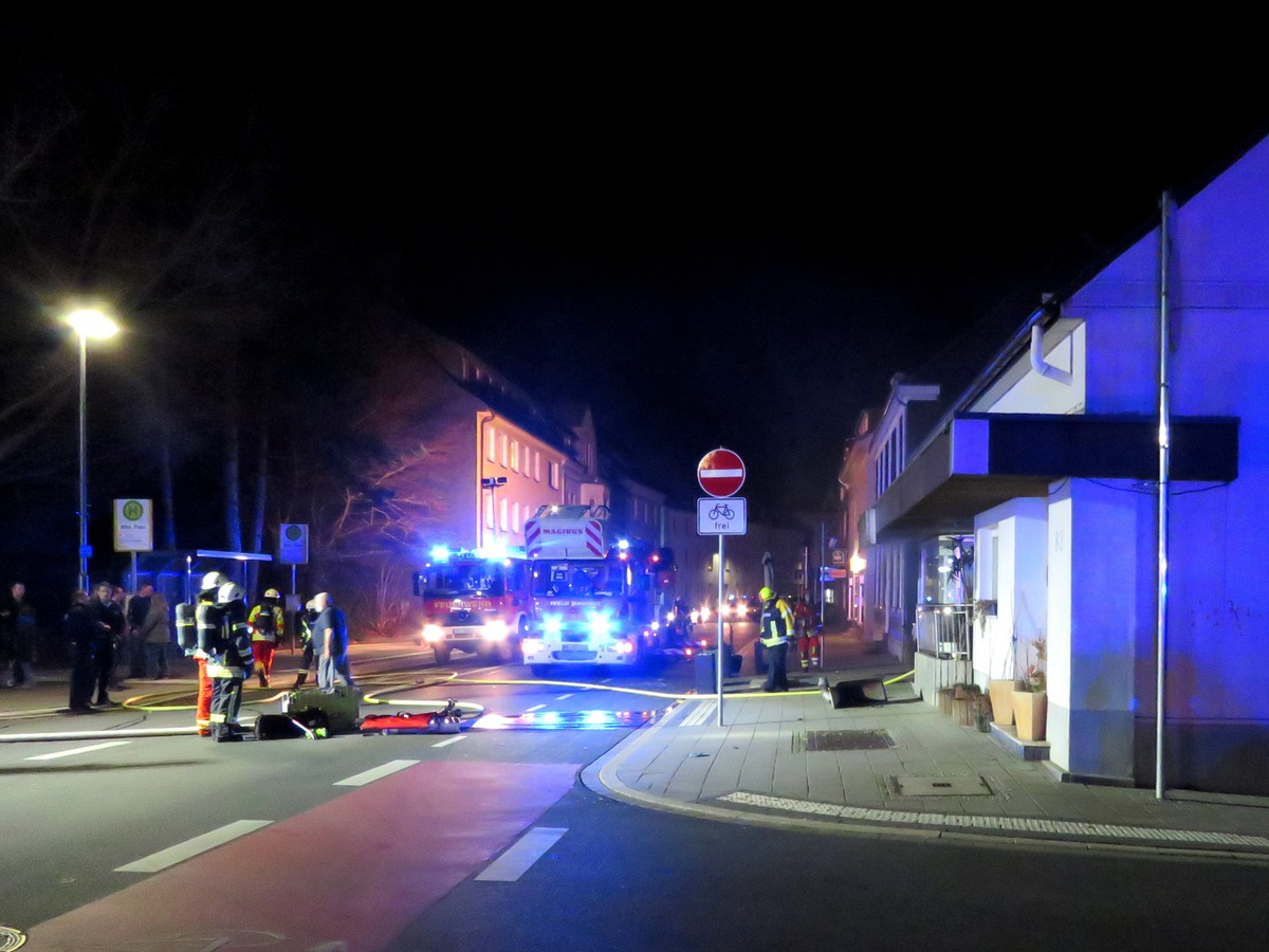 POL-ME: Brand in Pizzeria nach Geschäftsschluss - Heiligenhaus - 1902120