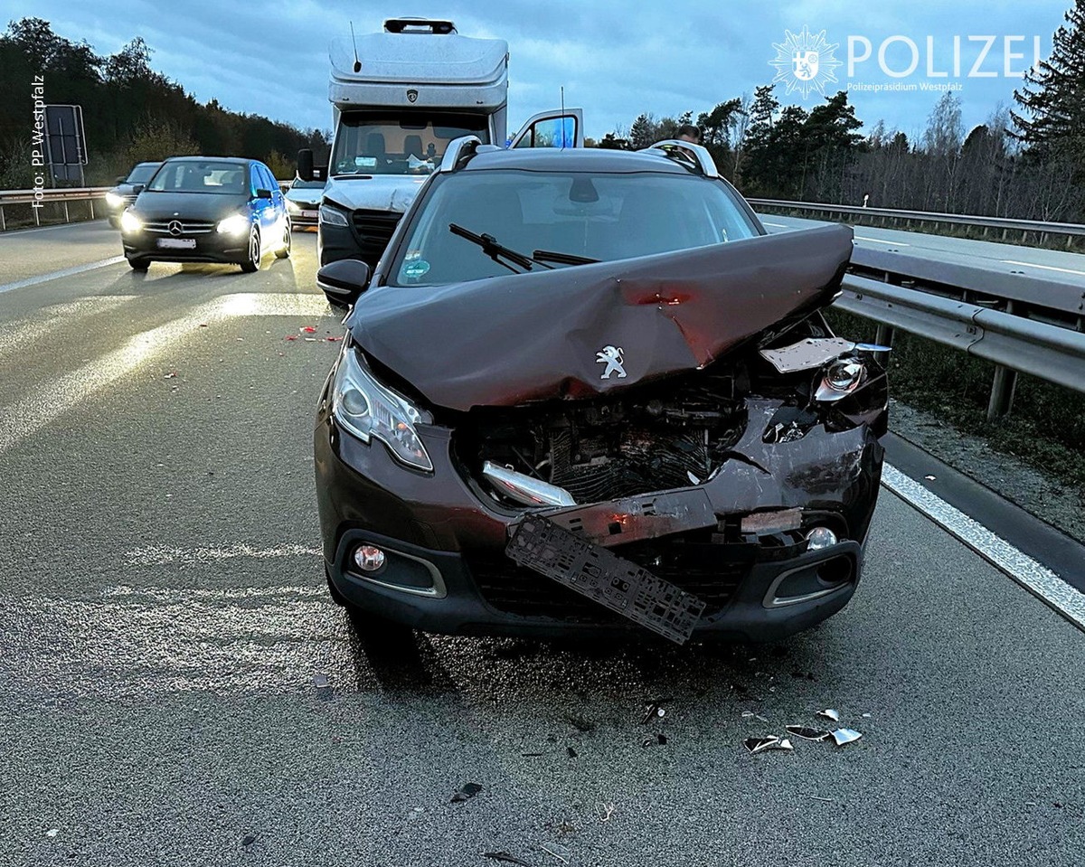 POL-PPWP: Auffahrunfall sorgt für langen Rückstau