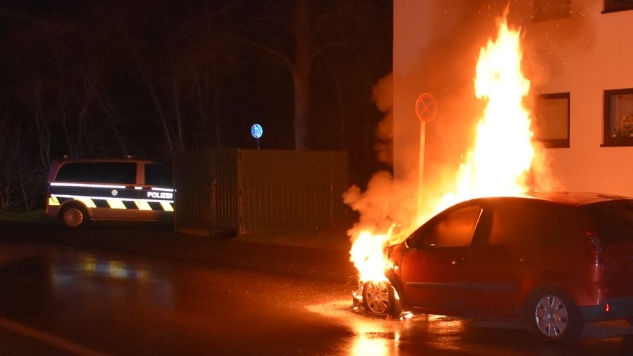 POL-MG: Update: Brandserie in Schrievers | Foto eingestellt