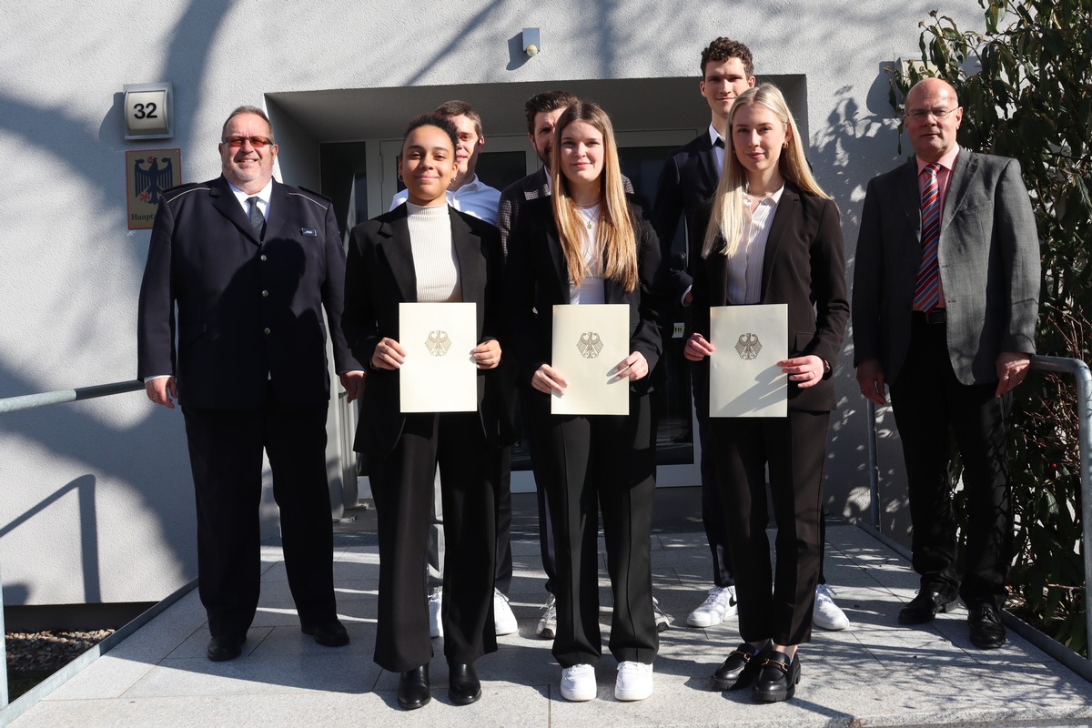 HZA-LÖ: Berufseinsteiger beim Hauptzollamt Lörrach Jetzt Karriere beim ZOLL mit einem dualen Studium starten!