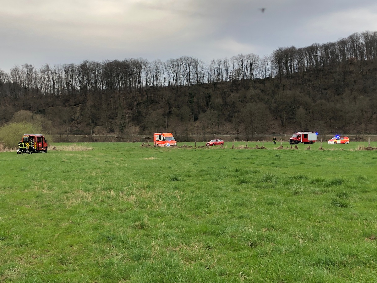 FW Hennef: Personensuche auf der Sieg - Verstorbene Person gefunden