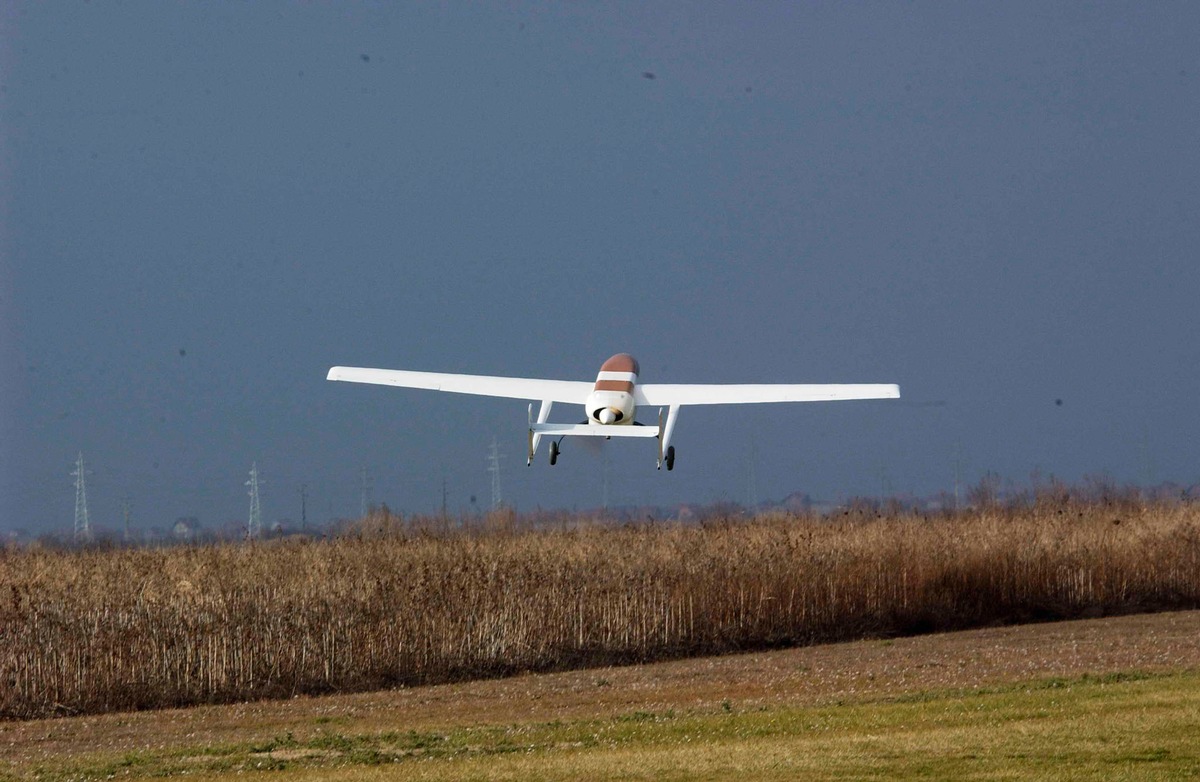 Erfolgreicher Testflug der Drohne NT 150 von SwissCopter