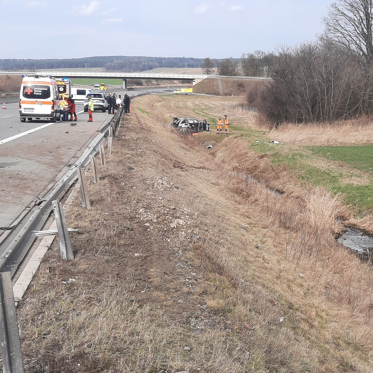 API-TH: A9 - Reifenplatzer führt zu schwerem Verkehrsunfall