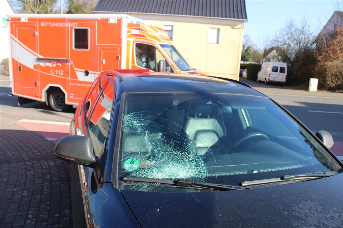 POL-RBK: Bergisch Gladbach - Verkehrsunfall mit einem Verletzten in Herkenrath