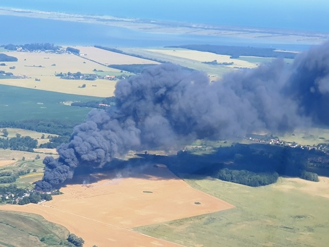 POL-NB: Brand eines Schrottplatzes bei Stralsund