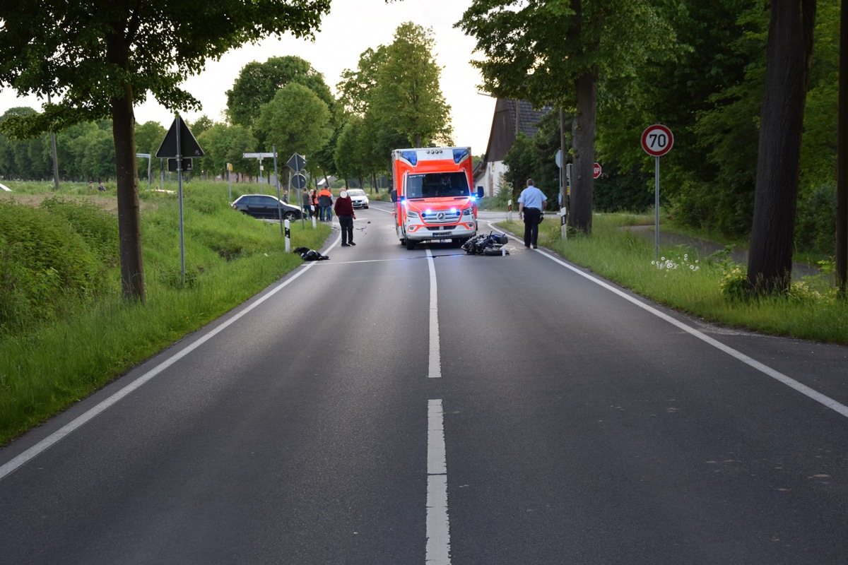 POL-HF: Unfall mit Personenschaden-
Motorradfahrer schwer verletzt