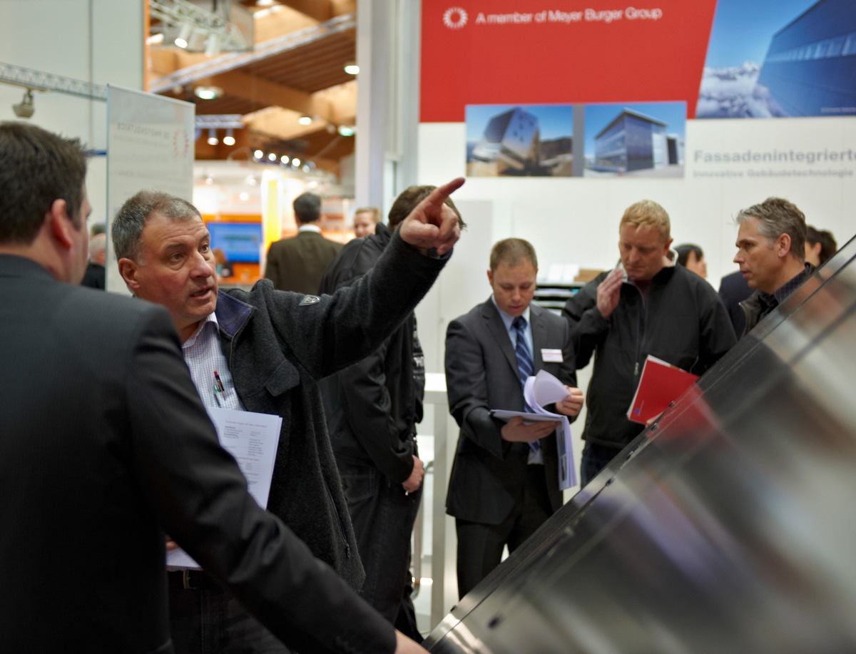 2e Expo Minergie - le tournant énergétique, c&#039;est maintenant / Du 7 au 10 mars 2013, les portes du tournant énergétique seront ainsi ouvertes au Centre des expositions de Lucerne (IMAGE)