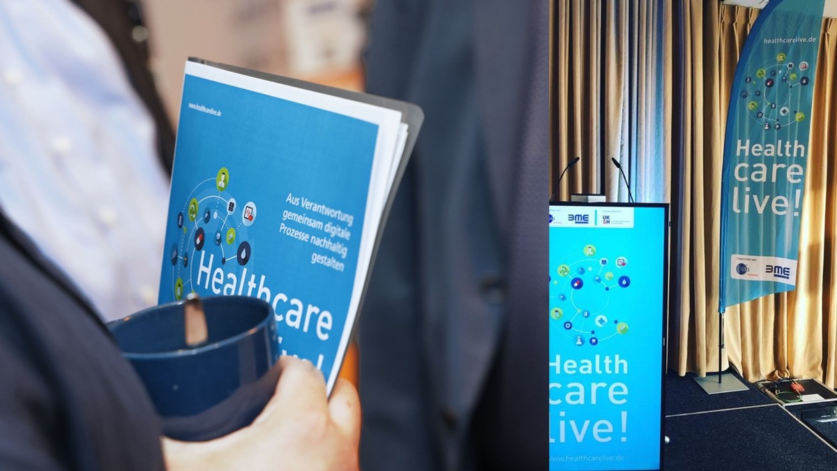 Healtcare live! 2023: Standards. Gemeinsam. Einfach. Machen.