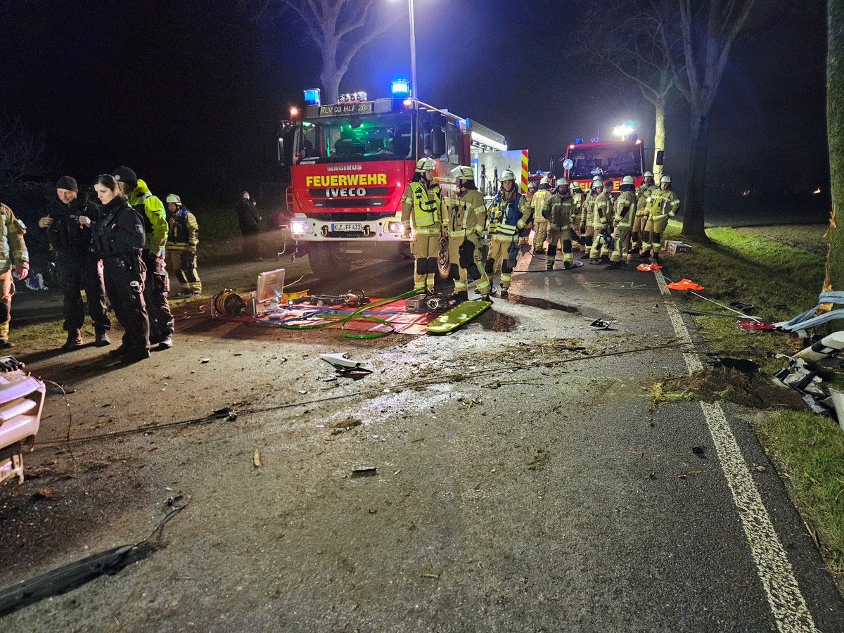 FW-KLE: Verkehrsunfall auf der Keekener Straße