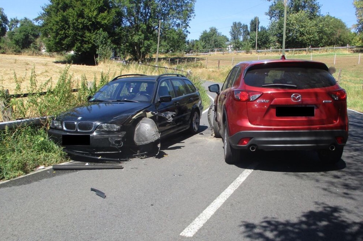 POL-HA: Unfall auf dem Tücking mit drei Autos - Eine Verletzte