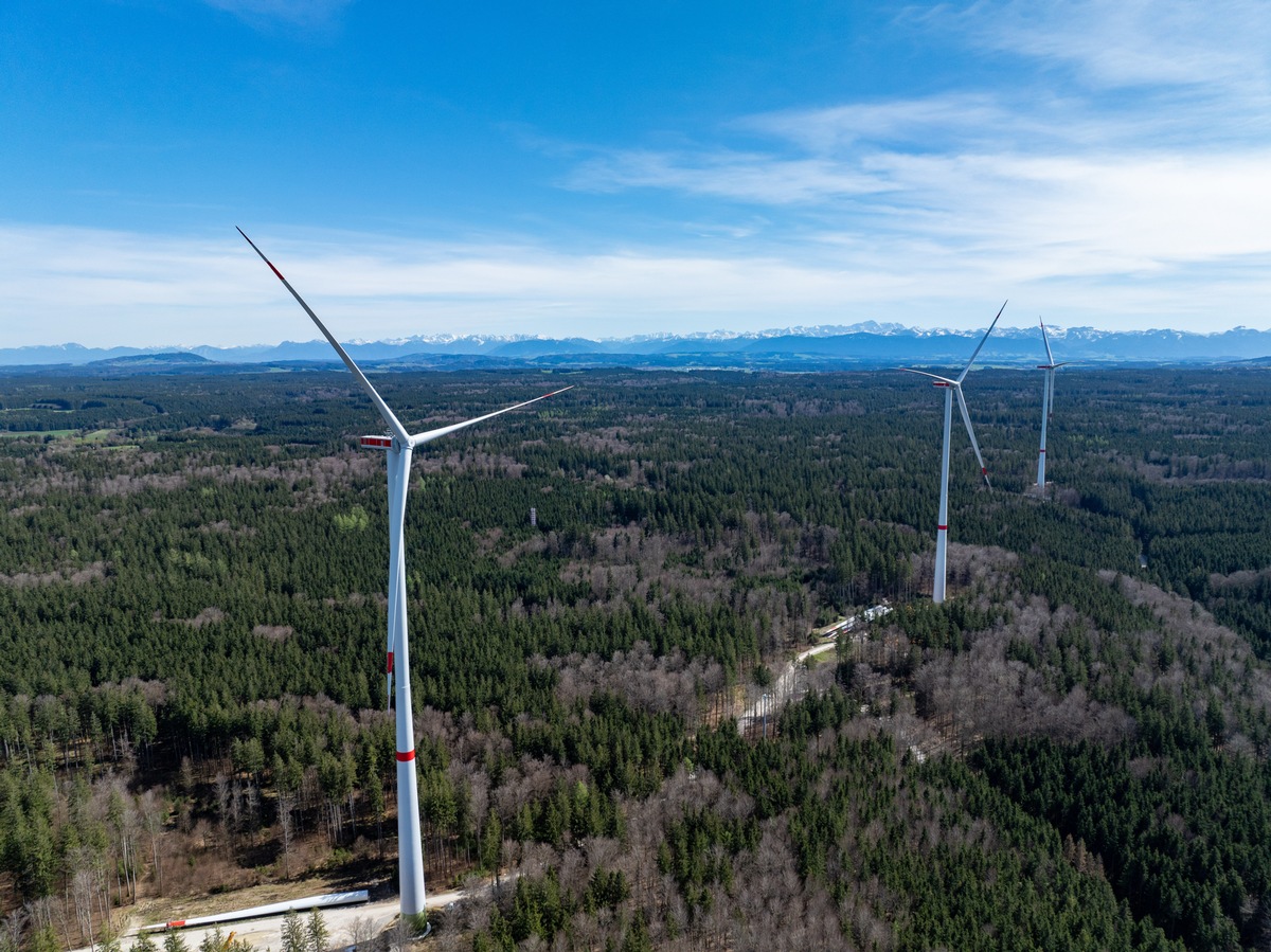 Energiewende in Bürgerhand - UmweltBank finanziert Bürgerwindpark Fuchstal Gemeindewald