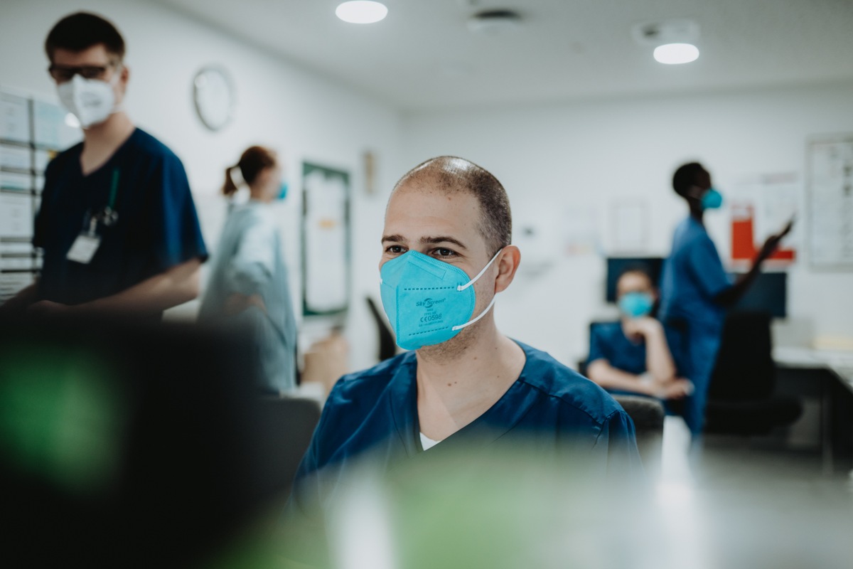 Städtische Kliniken Mönchengladbach initiieren Projekt für KI-basiertes Assistenzsystem zur Priorisierung in der Notaufnahme