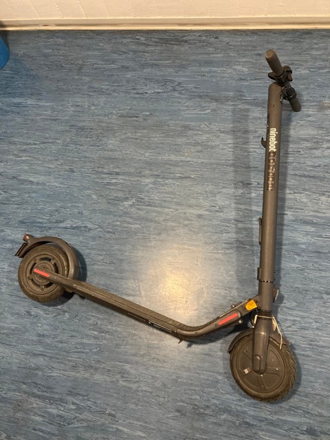 POL-DA: Rüsselsheim: Polizei sucht Eigentümer eines E-Scooters