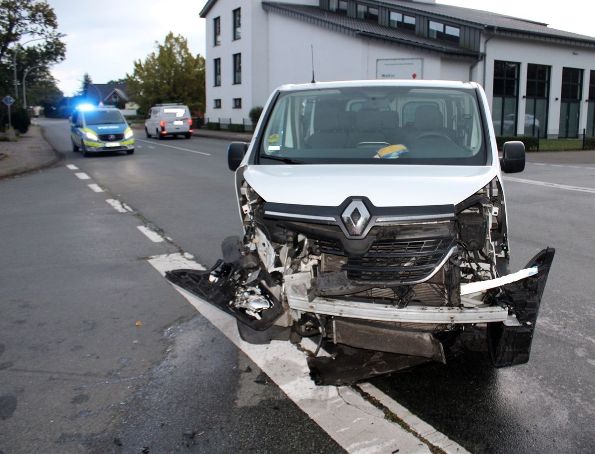 POL-MI: Autofahrer missachtet Stopp-Schild