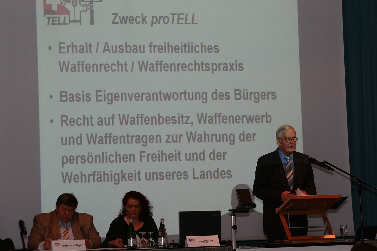 Samstag 13. April 2013: 35. Generalversammlung von proTELL / &quot;Ein waffenloses Volk ist ein wehrloses Volk: NEIN zu weiteren Verschärfungen des geltenen Waffenrechts! NEIN zur &quot;Anti-Wehrpflichts-Initiative&quot;