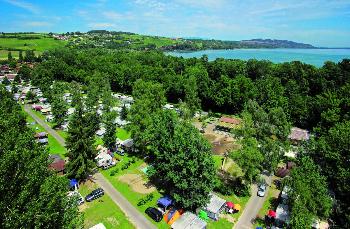 Saisonauftakt bei TCS Camping: Rückblick auf ein erfolgreiches Geschäftsjahr