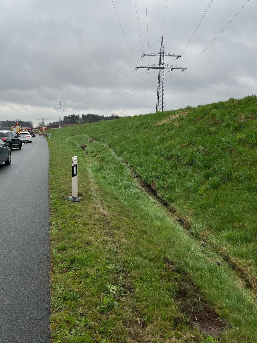 POL-BI: Übermüdung führt zu Unfall