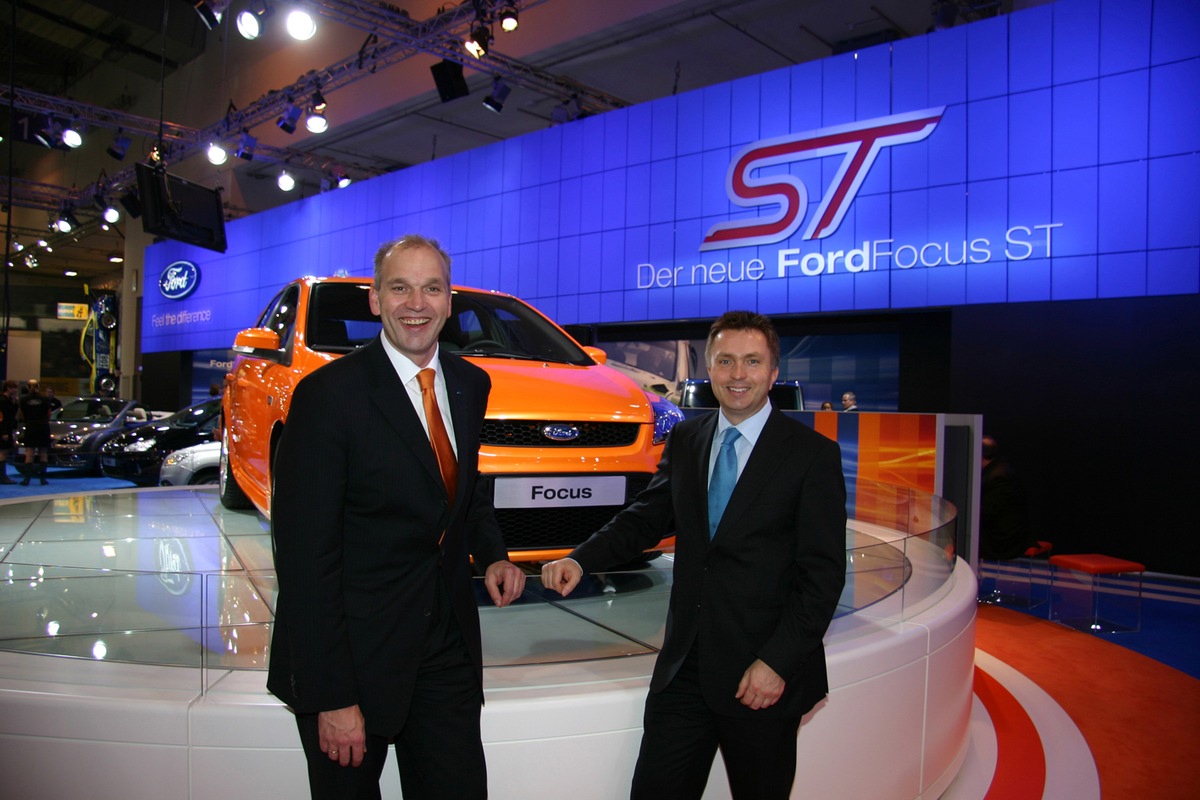 Motor Show Essen 2007: Ford präsentiert den neuen Ford Focus ST und zahlreiche weitere Attraktionen