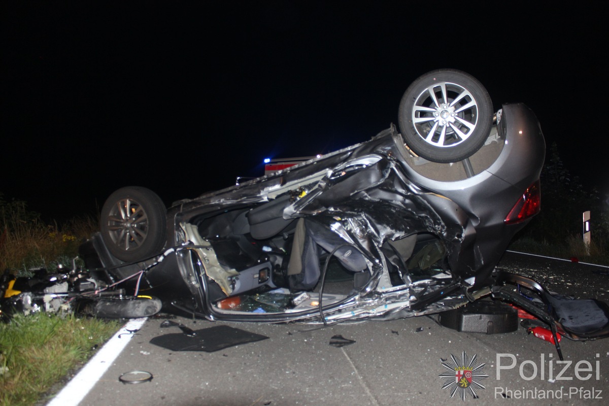 POL-PPTR: Zwei Personen sterben bei Verkehrsunfall bei Sefferweich