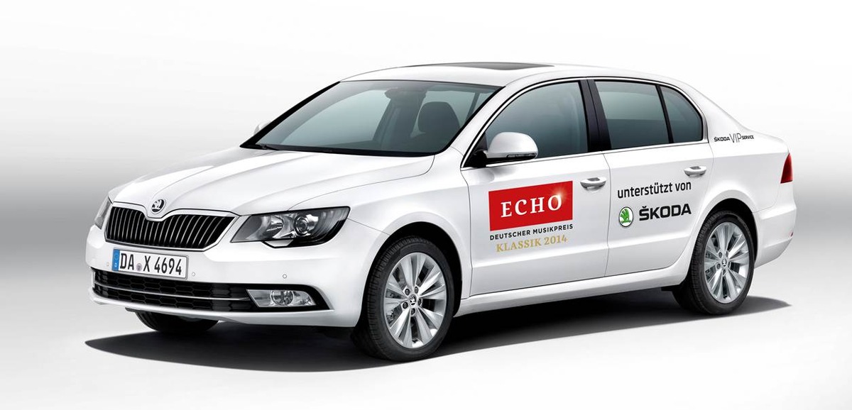 SKODA fährt die Stars zum ECHO Klassik (FOTO)