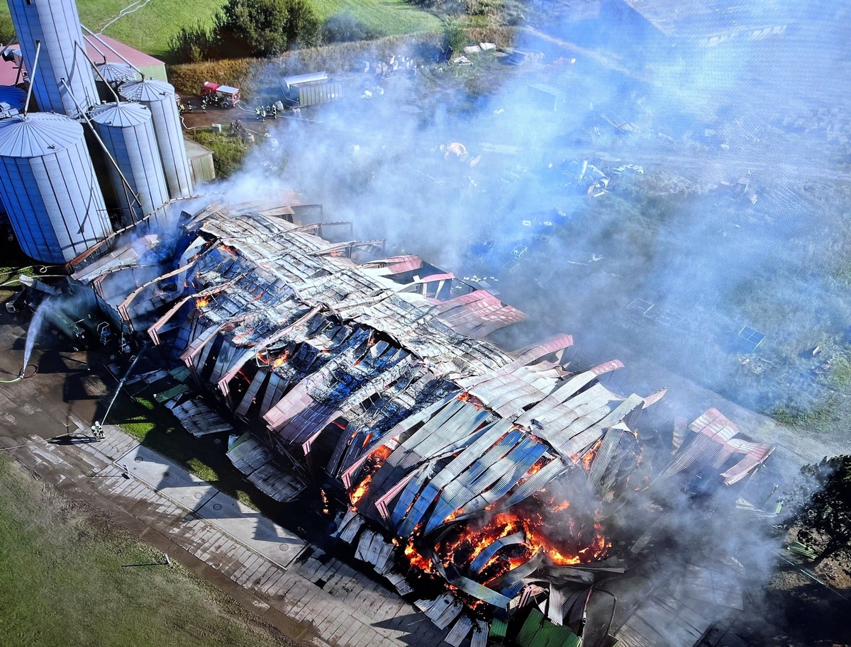 POL-HST: 1. Nachmeldung: Lagerhalle bei Saal in Vollbrand