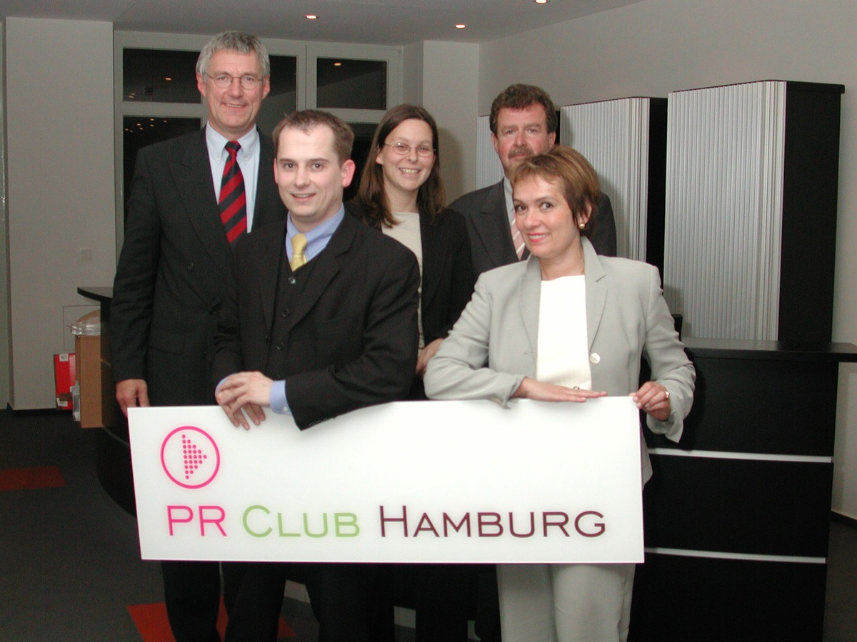 Vorstand PR-Club Hamburg neu gewählt und erweitert - Neue Projekte beschlossen - Der PR - Club Hamburg e. V. wählte gestern, 07.05.2002, seinen neuen Vorstand.